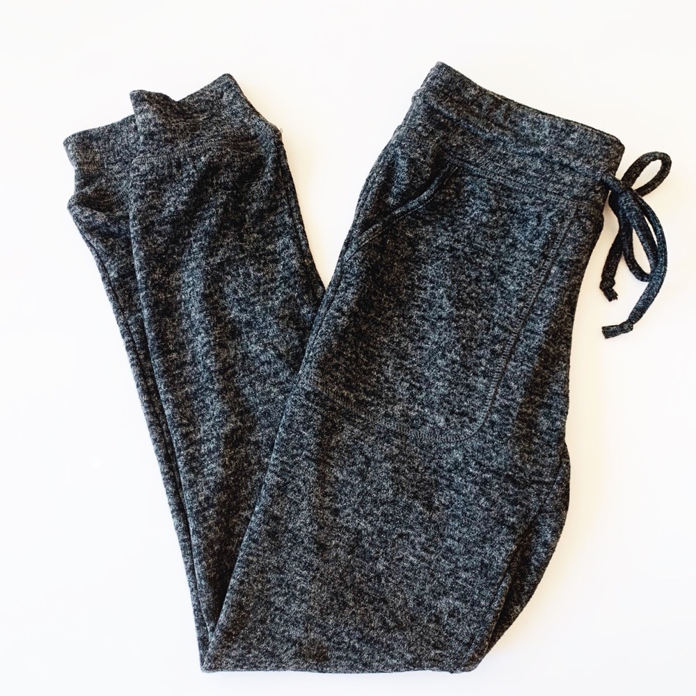 Weekend Edition Joggers Dark Heather Gray Size S
